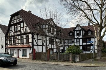 Fast 300 Jahre ist das Anwesen in Ringhofstraße am Dorfplatz alt.